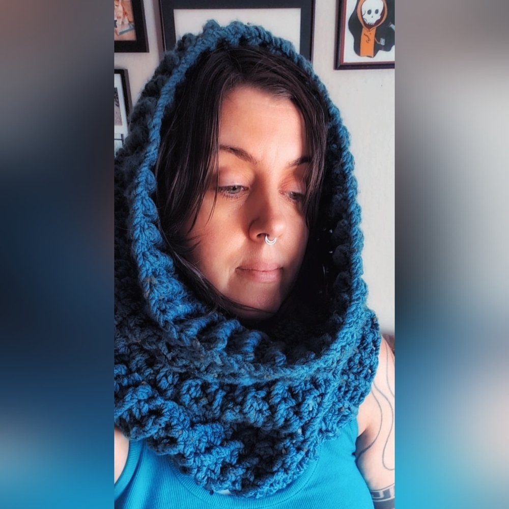 NEW, Chunky crochet hooded cowl, handmade